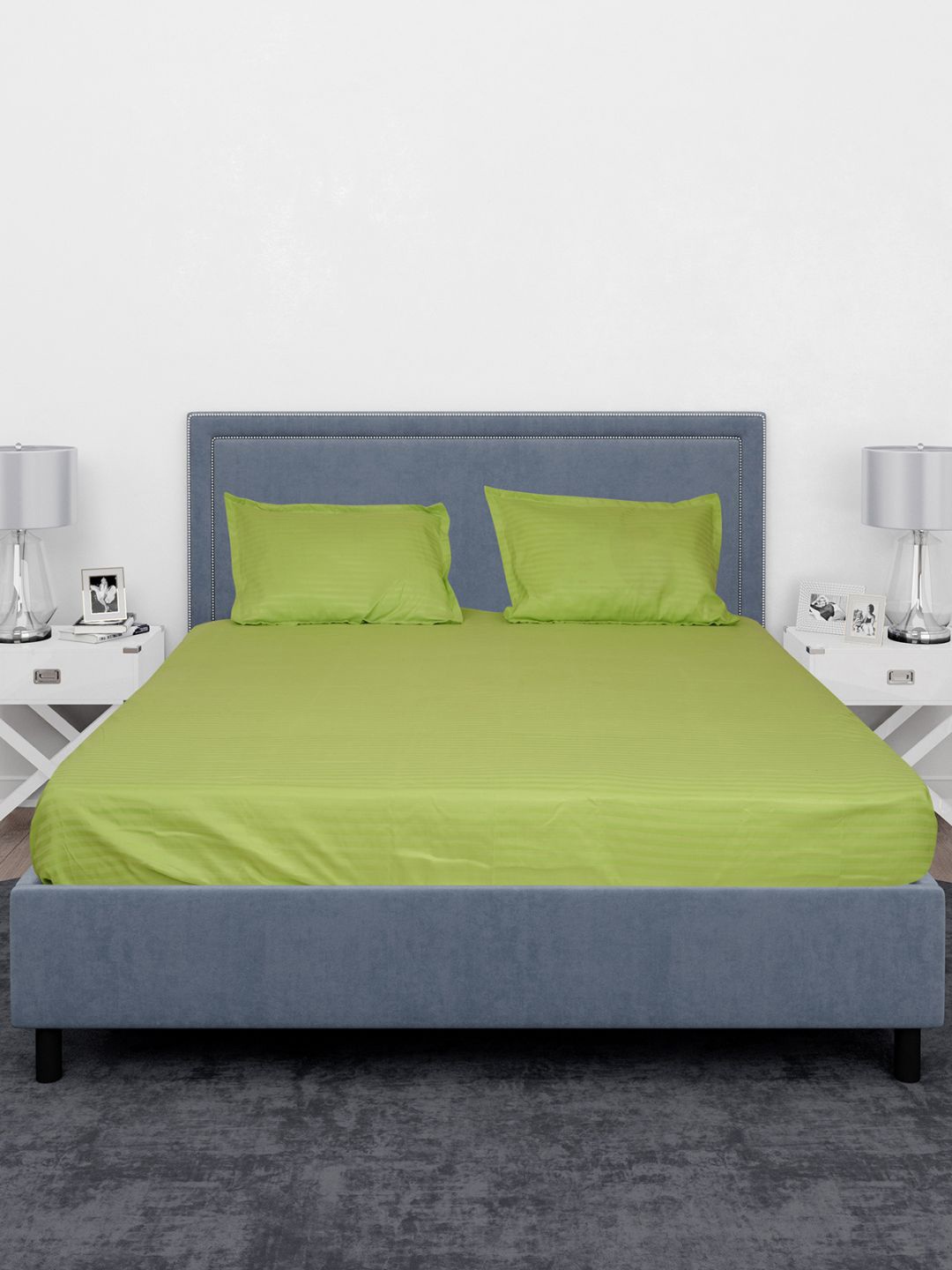 

Black gold Green Striped Cotton 220 TC King Bedsheet With 2 Pillow Covers
