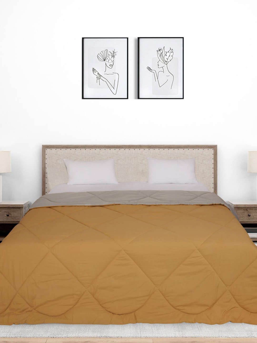 

Black gold Yellow AC Room 210 GSM Reversible Cotton Double Bed Comforter