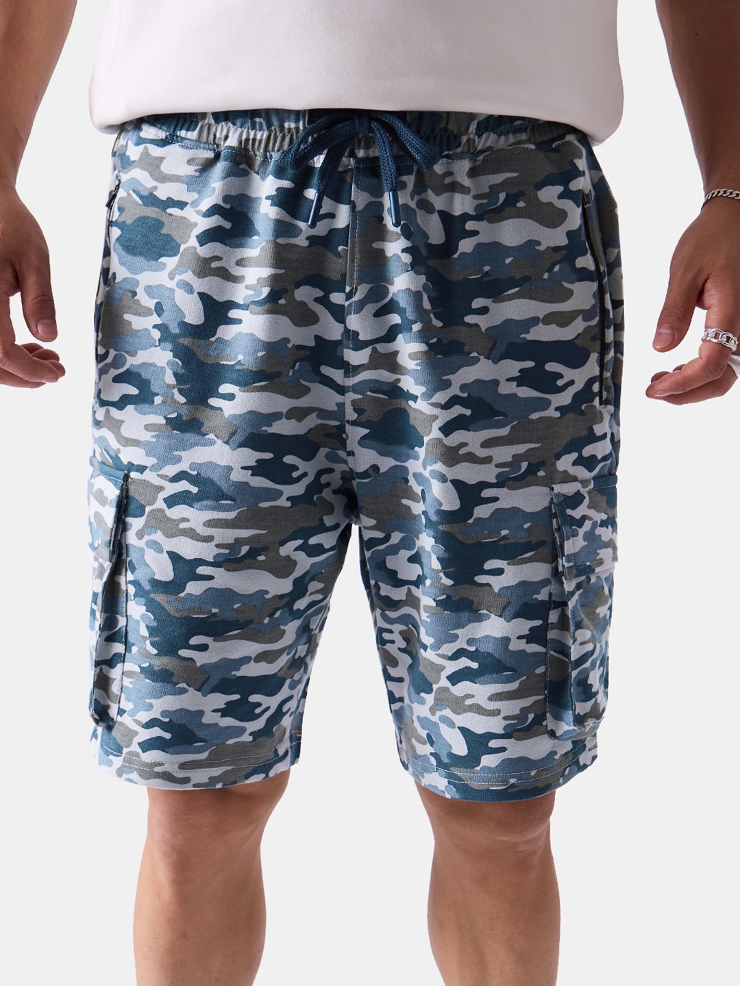 

The Souled Store Men Camouflage Printed Cargo Shorts, Blue