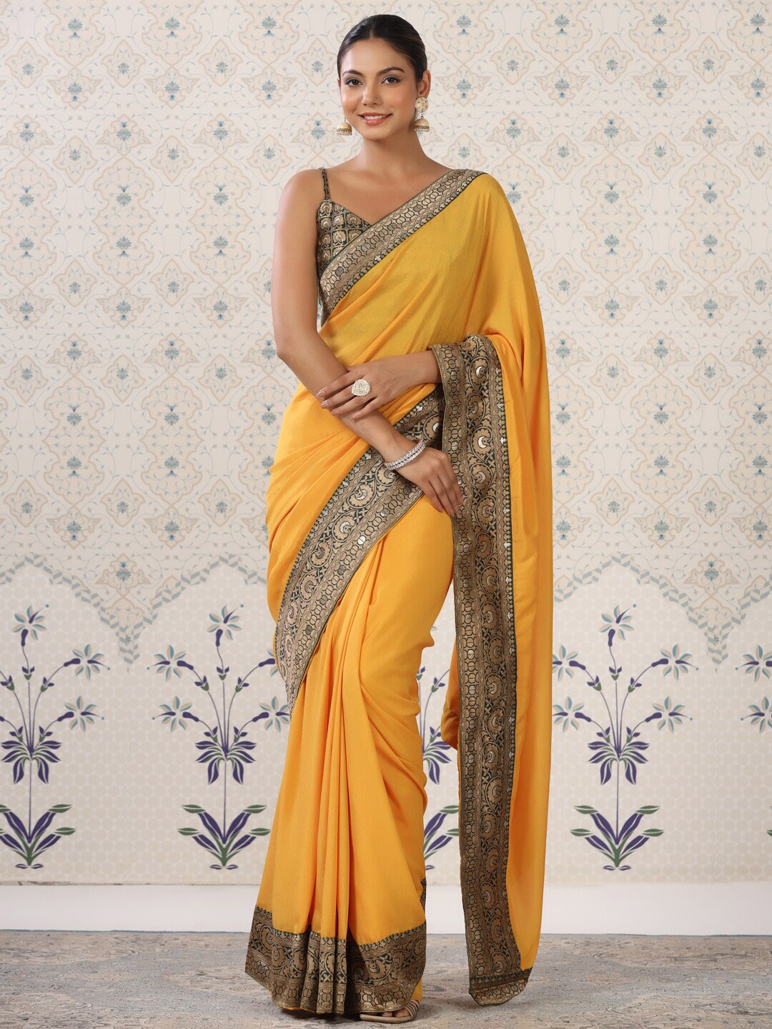 

Ode by House of Pataudi Zari Poly Silk Saree, Mustard
