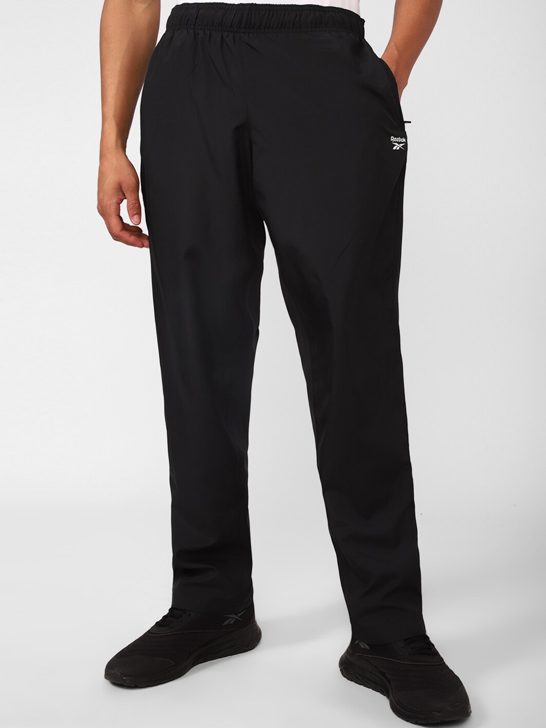 

Reebok Men TE WVN OH Track Pants, Black