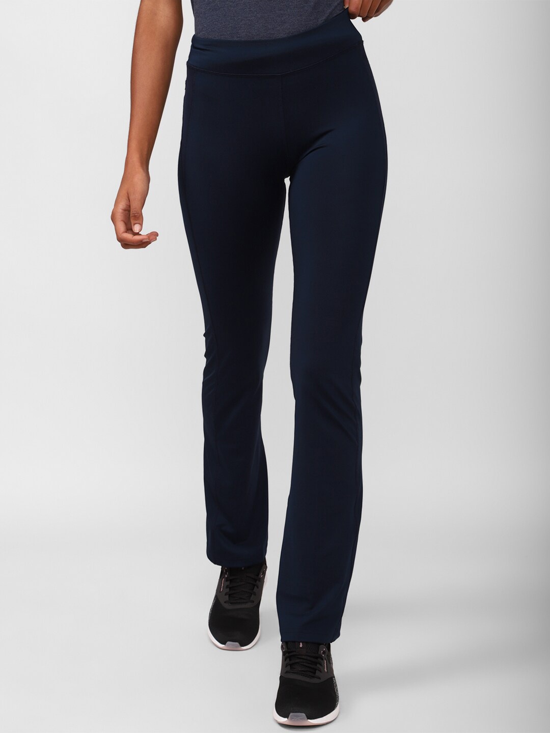 

Reebok Women WOR PP BT Track Pants, Navy blue