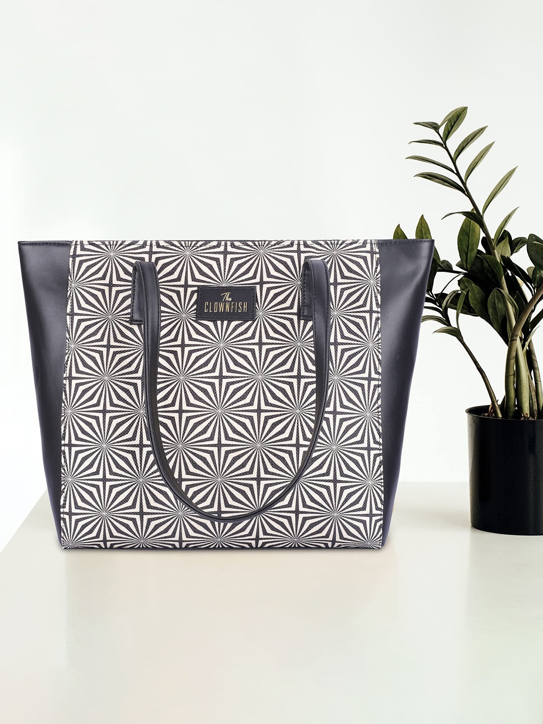 

THE CLOWNFISH Ophelia Geometric Printed Structured Shoulder Bag, Black