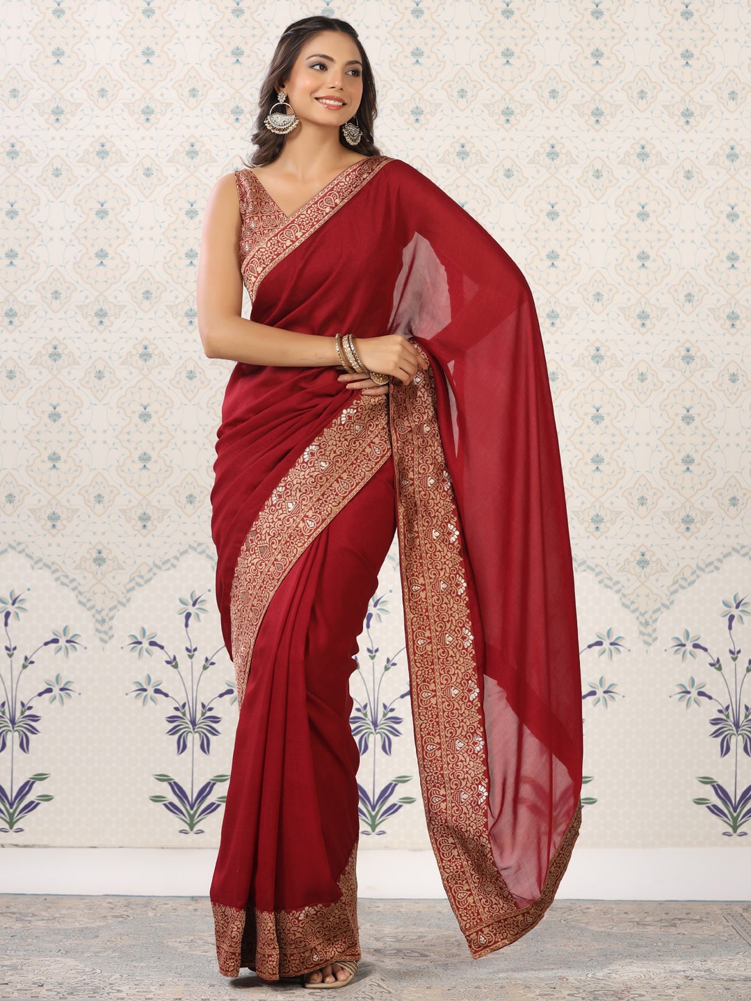 

Ode by House of Pataudi Zari Poly Silk Saree, Maroon