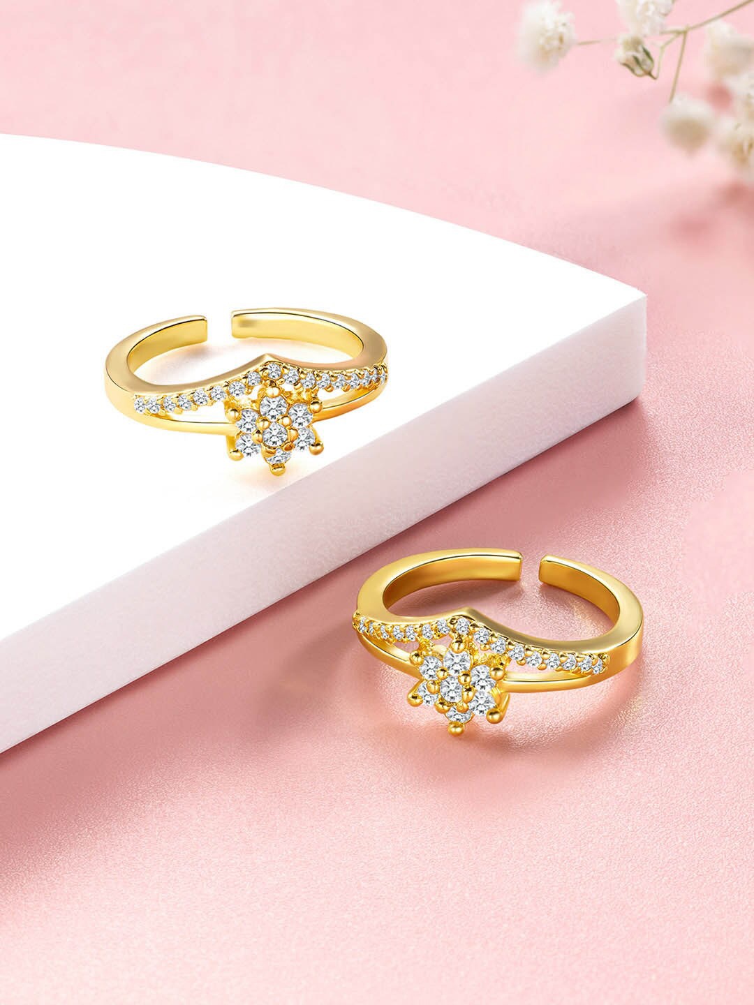

Peora Gold-Plated CZ-Studded Toe Rings