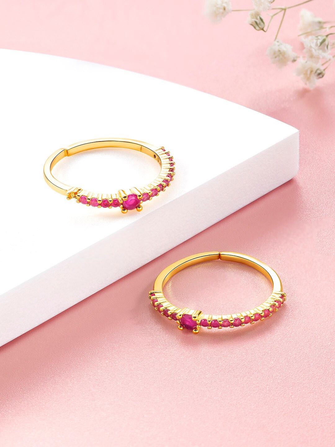 

Peora Gold-Plated CZ-Studded Flower charm Toe Rings