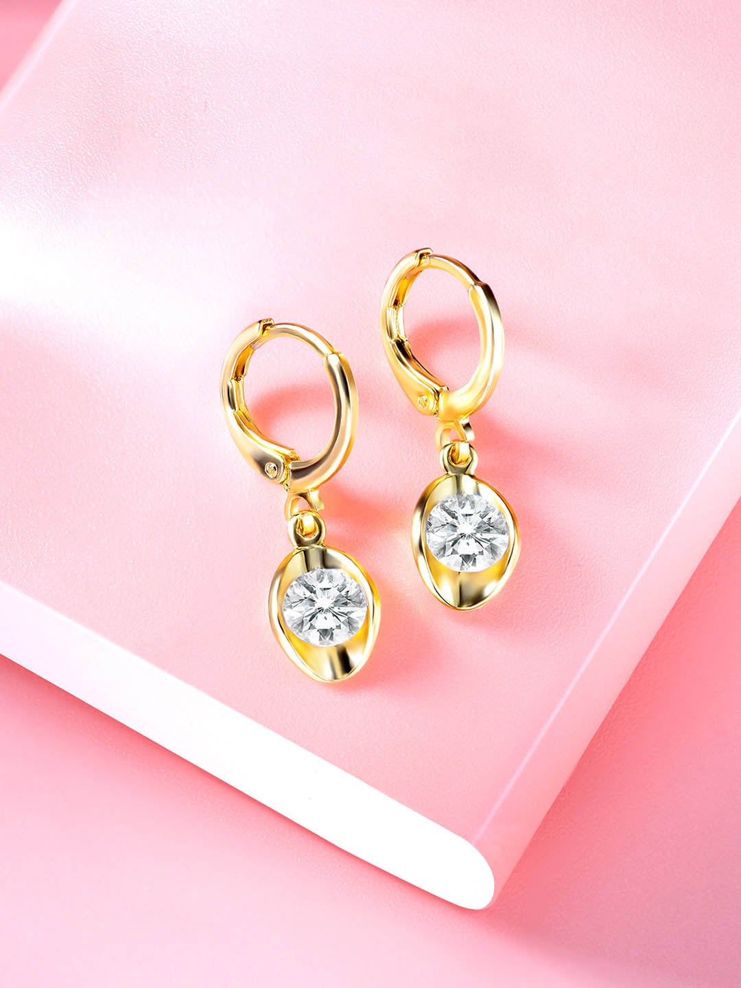 

Peora Gold-Plated Contemporary Drop Earrings