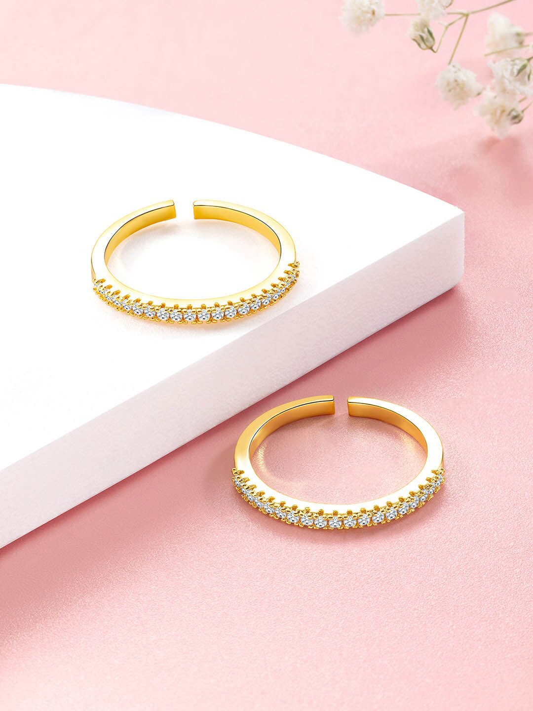 

Peora Gold-Plated CZ-Studded Adjustable Toe Rings