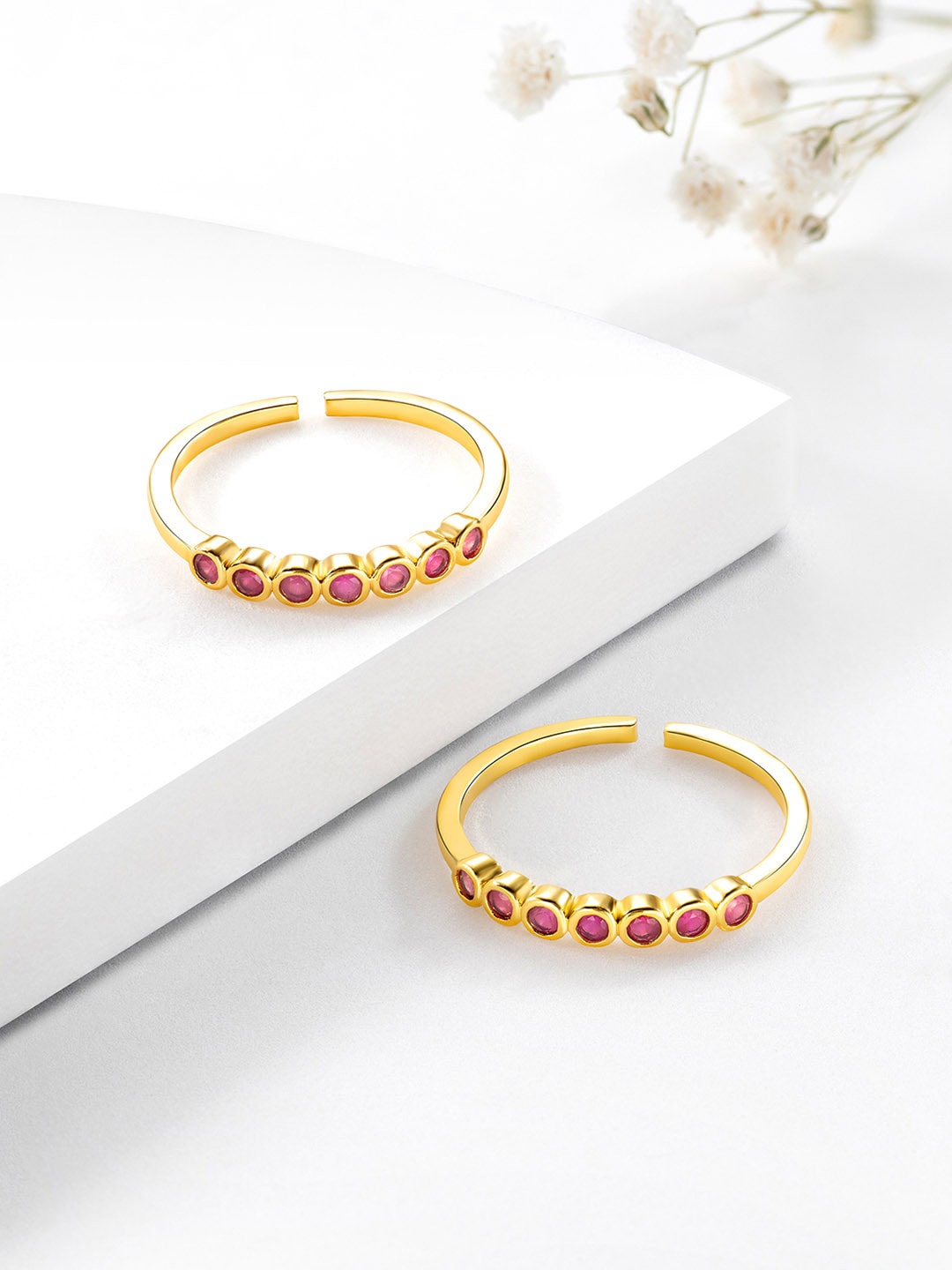 

Peora Gold-Plated CZ-Studded Adjustable Toe Rings