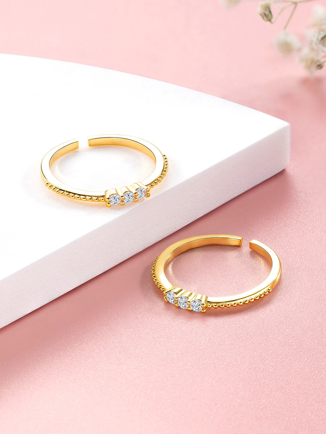 

Peora Gold-Plated CZ-Studded Adjustable Toe Rings