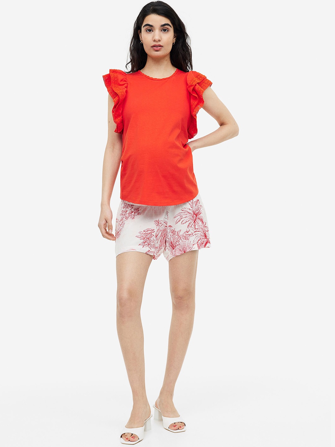 

H&M MAMA Pull-On Shorts, White