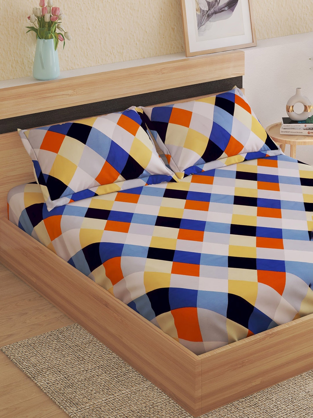 

Home Centre Corsica Blue & Orange Geometric 300 TC Queen Bedsheet With 2 Pillow Covers