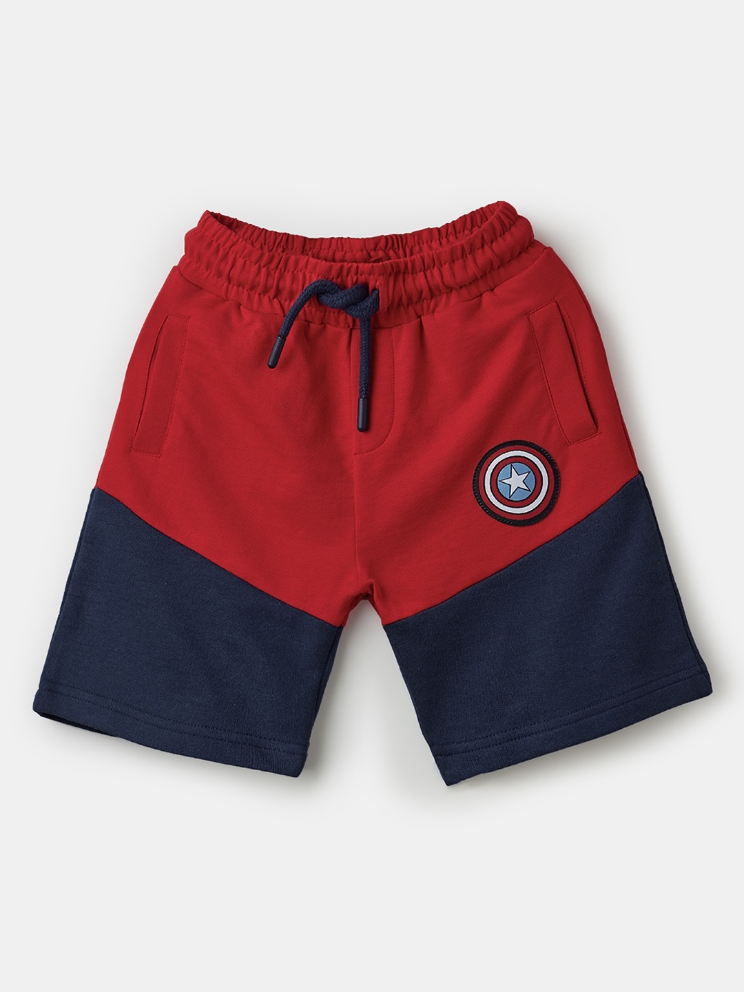 

The Souled Store Boys Red Captain America Logo Pure Cotton Shorts