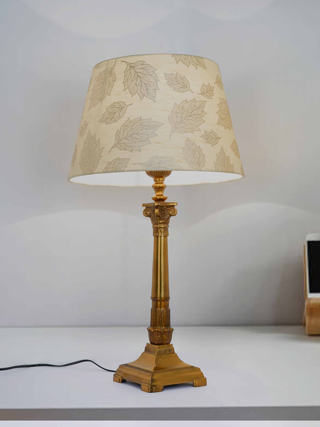 

Fos Lighting Brown Roman-Styled Textured Aluminium Table Lamp, Beige