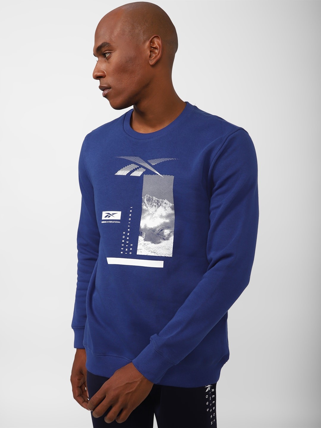 

Reebok Men Training Performance Graphic Pullover Sweatshirt, Blue