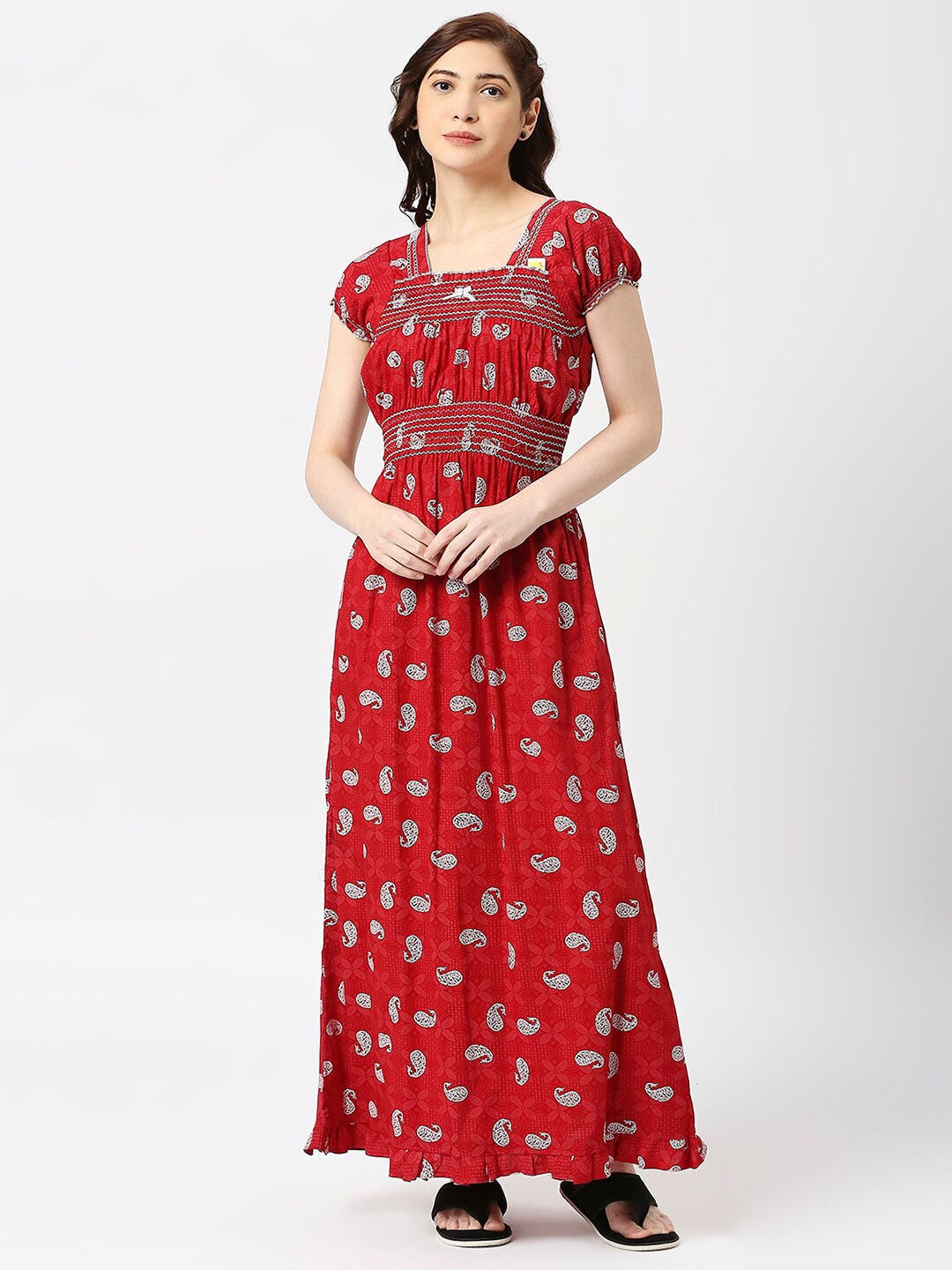 

Pretty Awesome Ethnic Motifs Printed Square Neck Pure Cotton Maxi Nightdress, Maroon