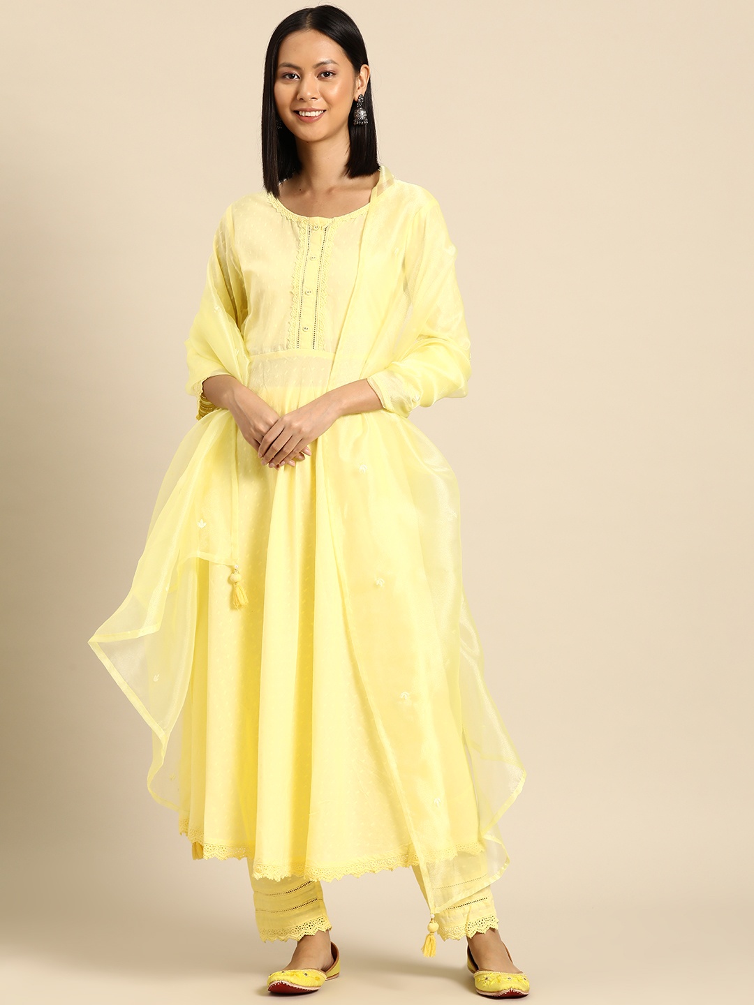 

Nayo Regular Thread Work Pure Cotton Kurta with Trousers & With Dupatta, Yellow