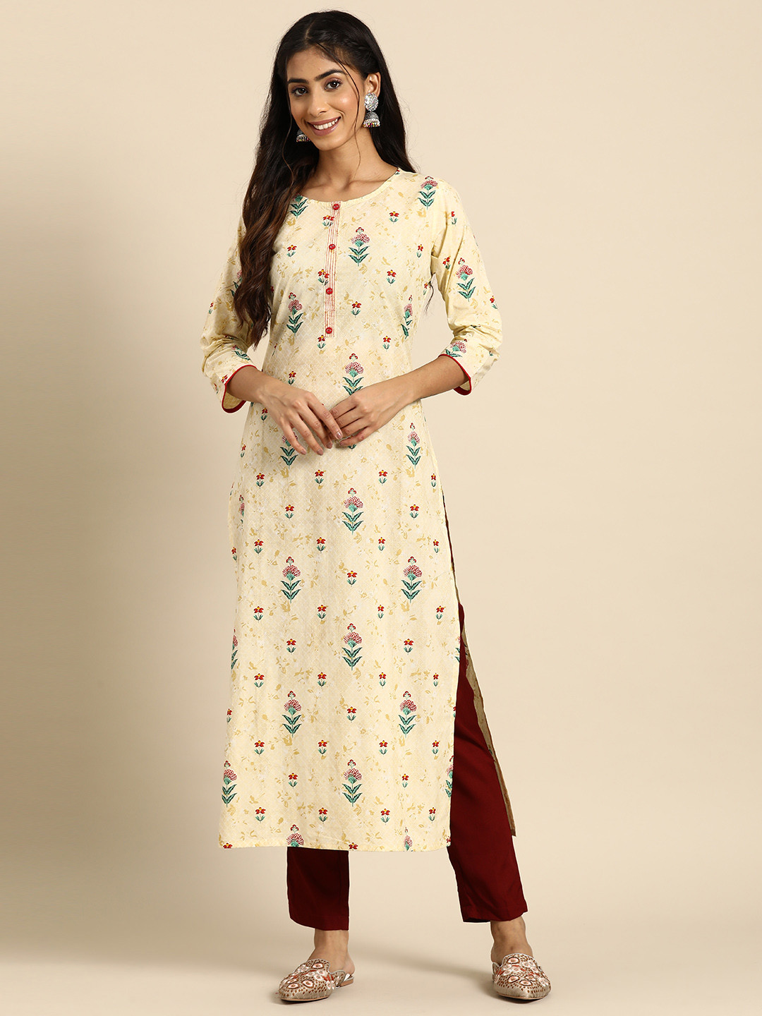 

Nayo Floral Printed Pure Cotton Kurta, Yellow