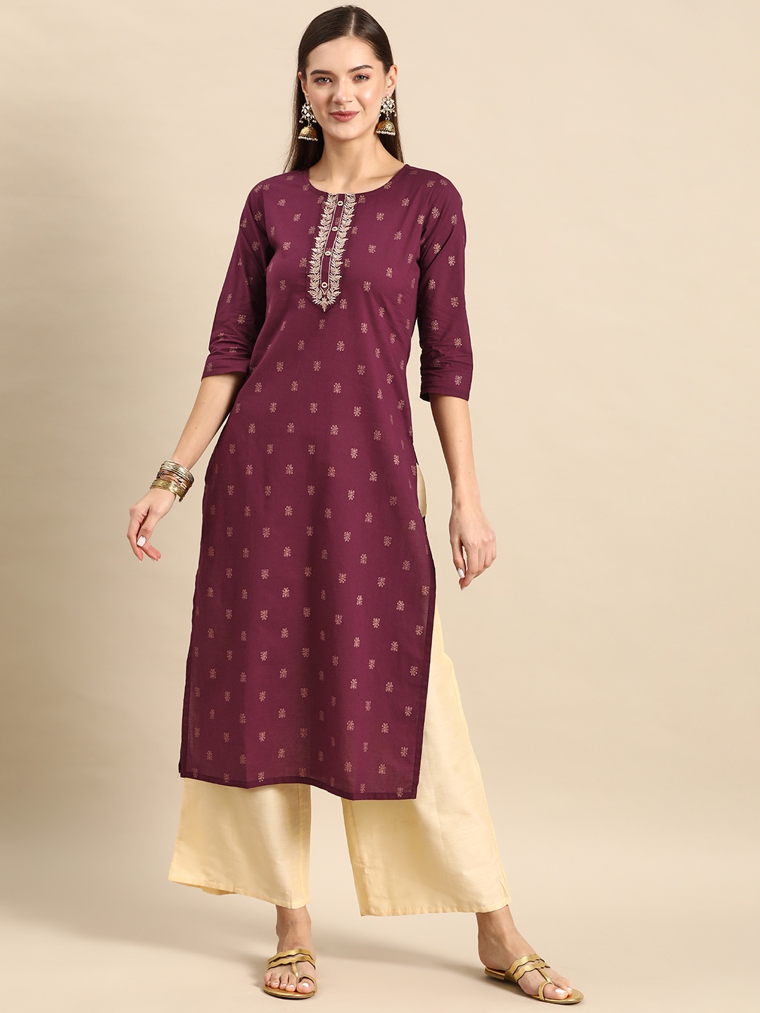 

Nayo Women Ethnic Motifs Printed Thread Work Kurta, Burgundy