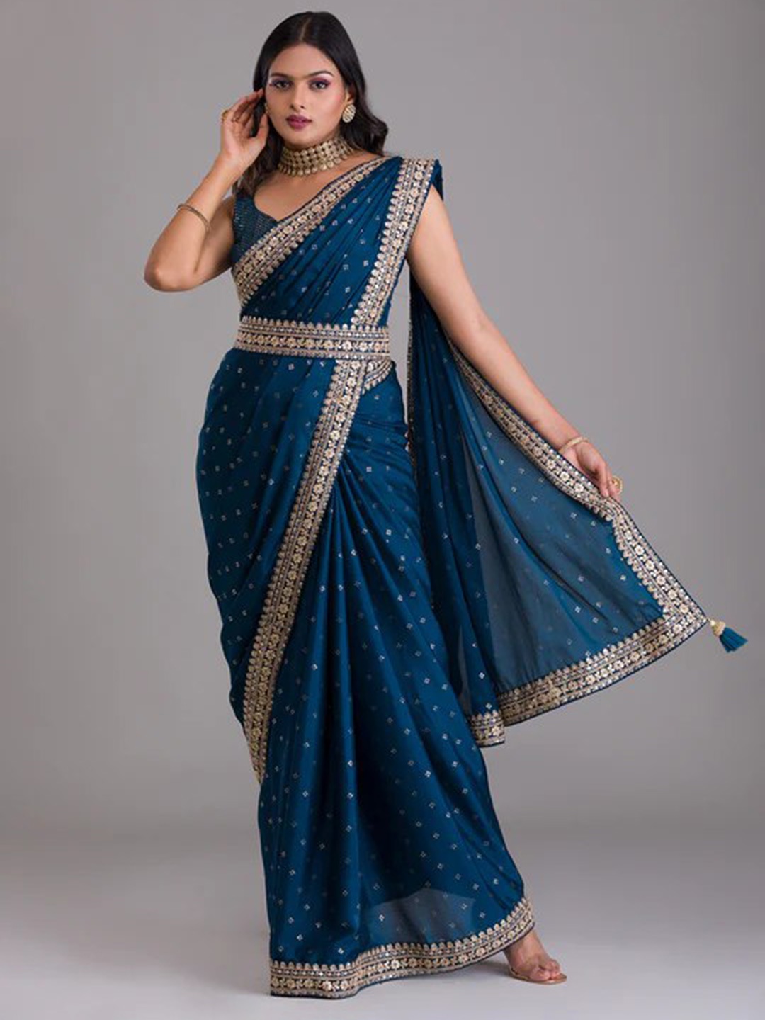 

YOYO Fashion Embellished Embroidered Saree, Blue