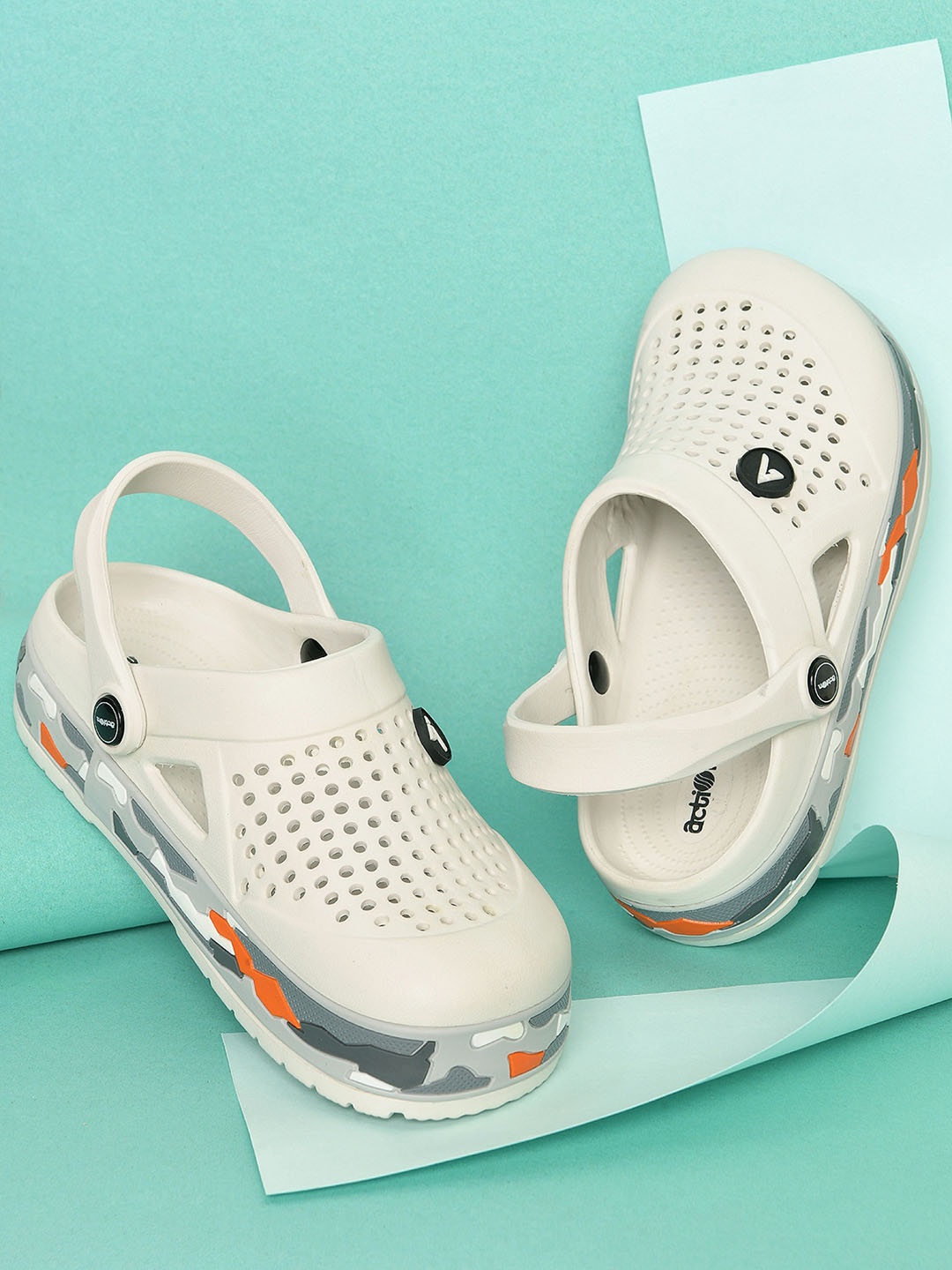 

Action Men Self Design Comfort Sole Clogs, Off white
