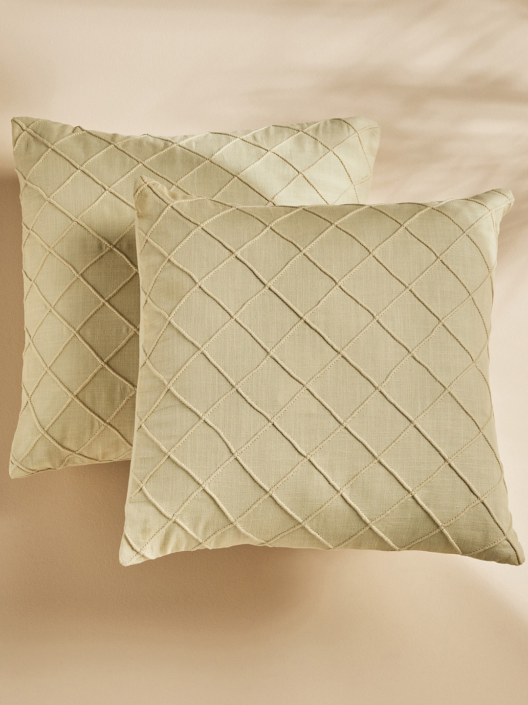

Home Centre Green 2 Pieces Geometric Cotton Square Cushion Covers