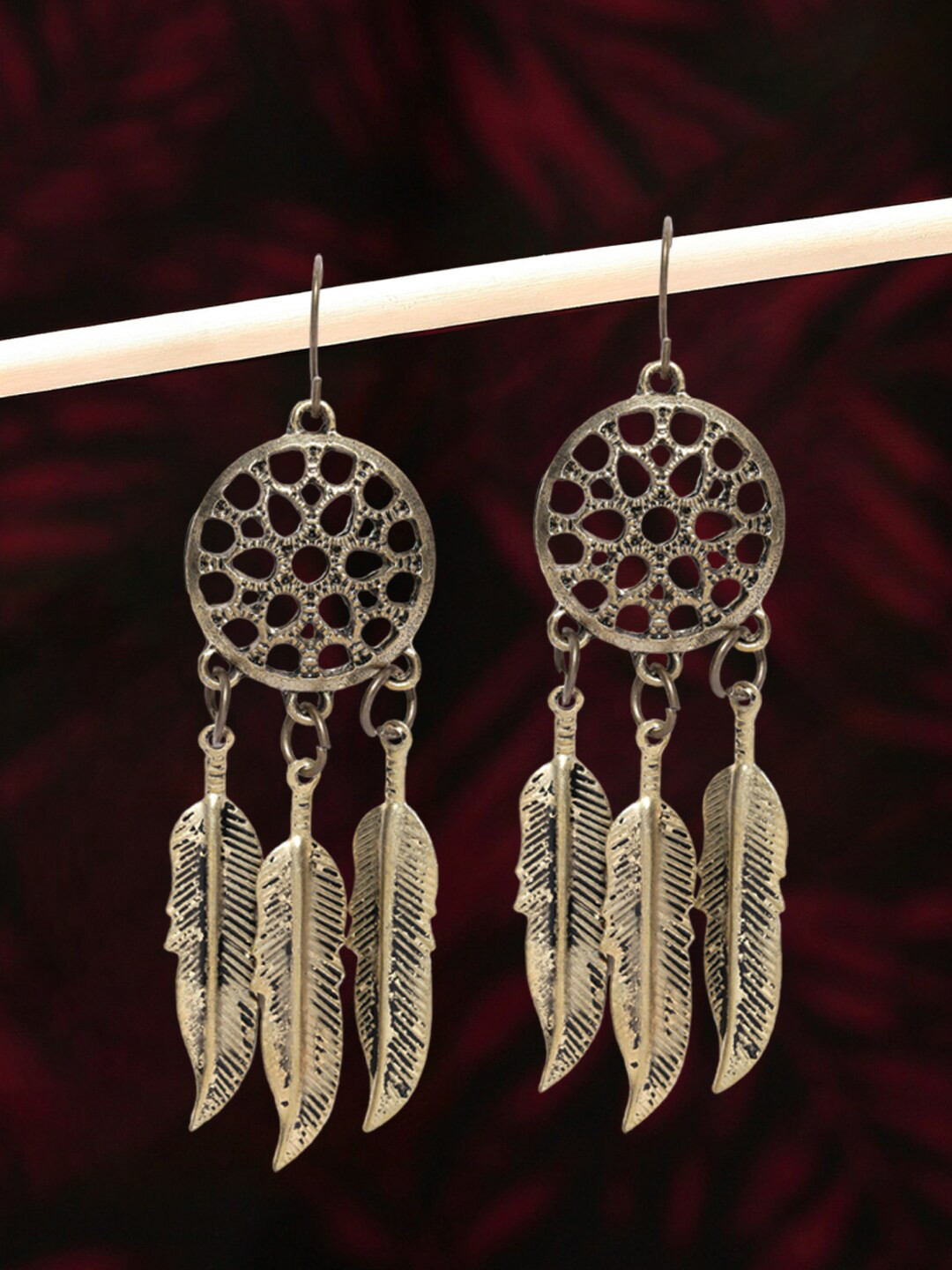 

OOMPH Contemporary Drop Earrings, Gold
