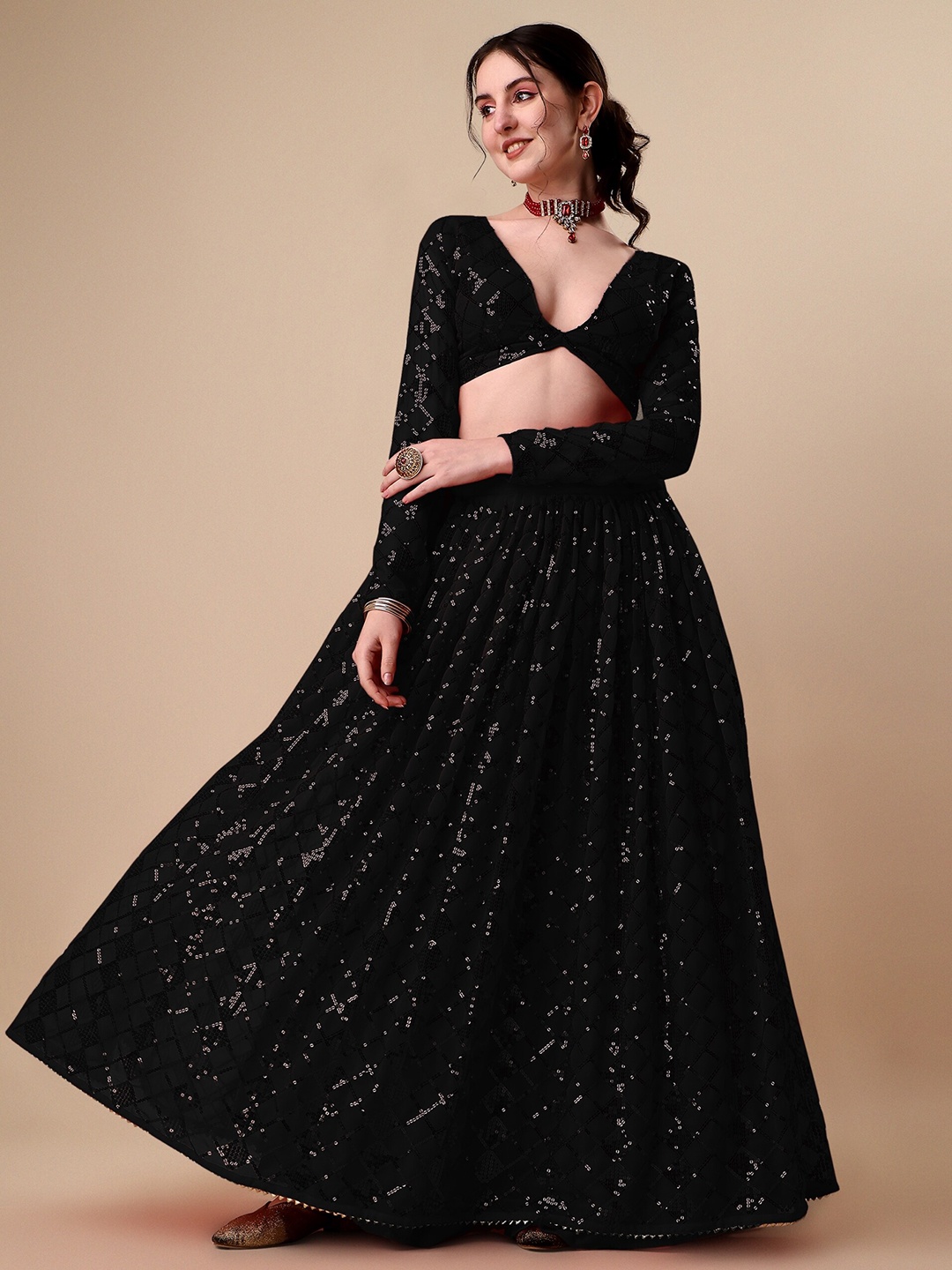 

Vaidehi Fashion Embellished Ready to Wear Lehenga & Unstitched Blouse With Dupatta, Black