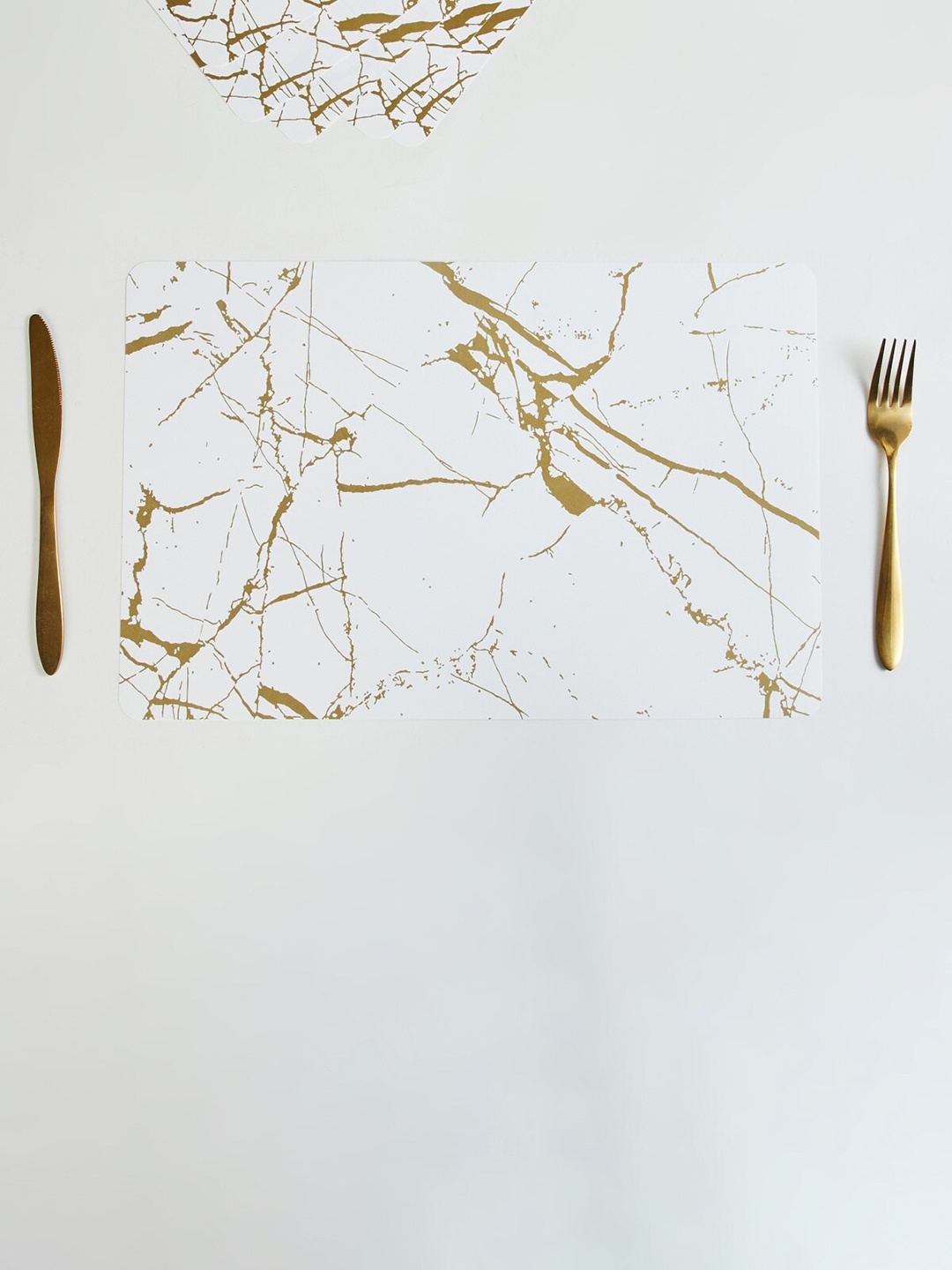 

Home Centre White 6 Pieces Printed Table Placemats