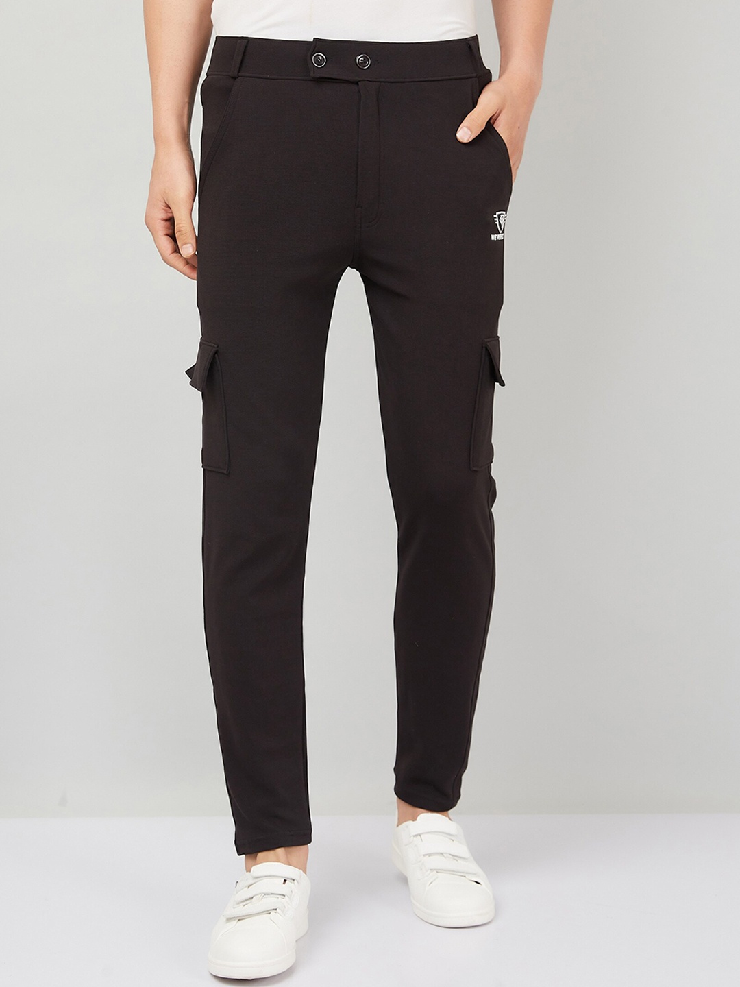 

WE PERFECT Men Relaxed Cotton Cargos Trousers, Black