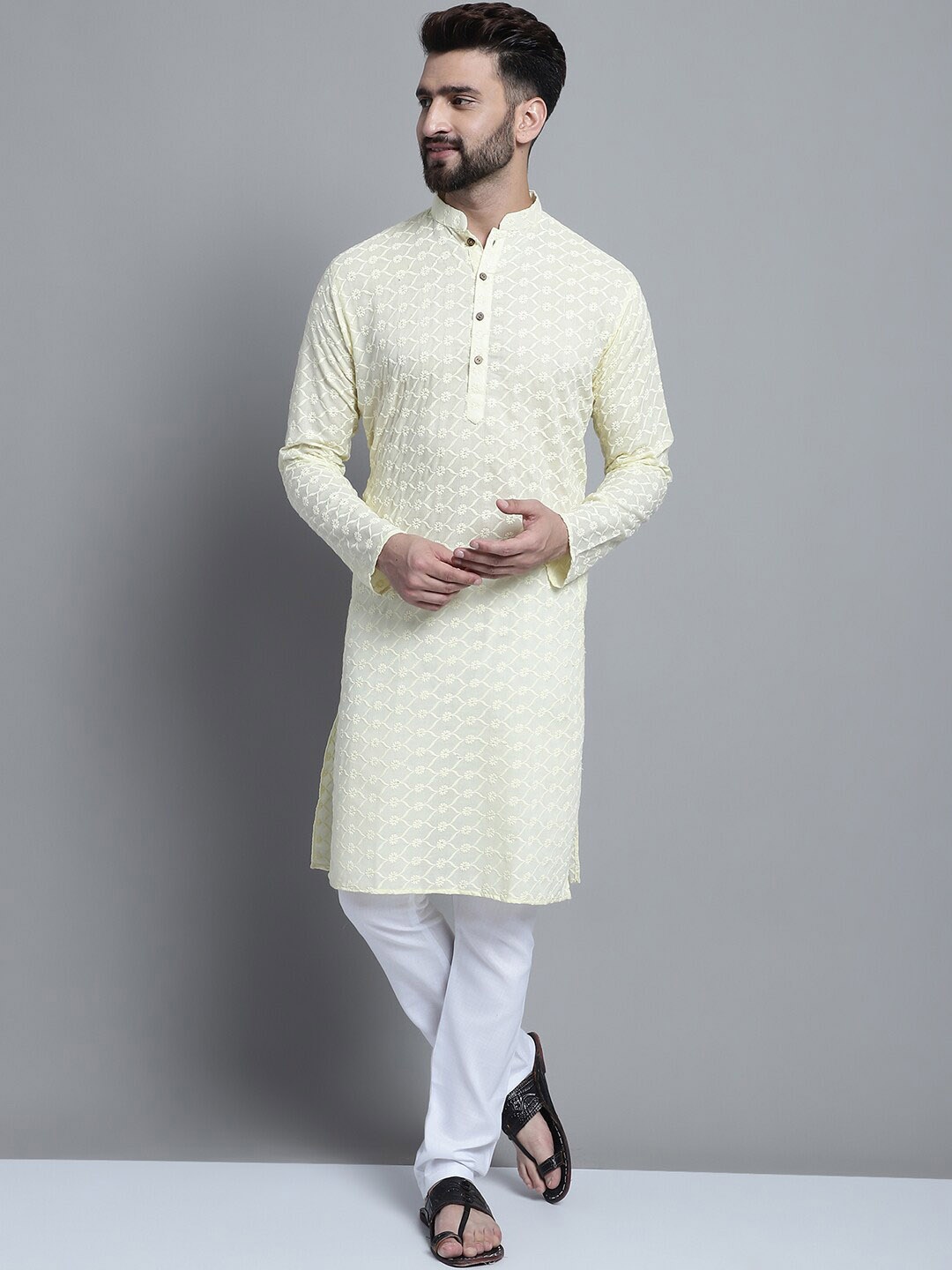

TREEMODA Floral Embroidered Mandarin Collar Chikankari Straight Kurta, Cream