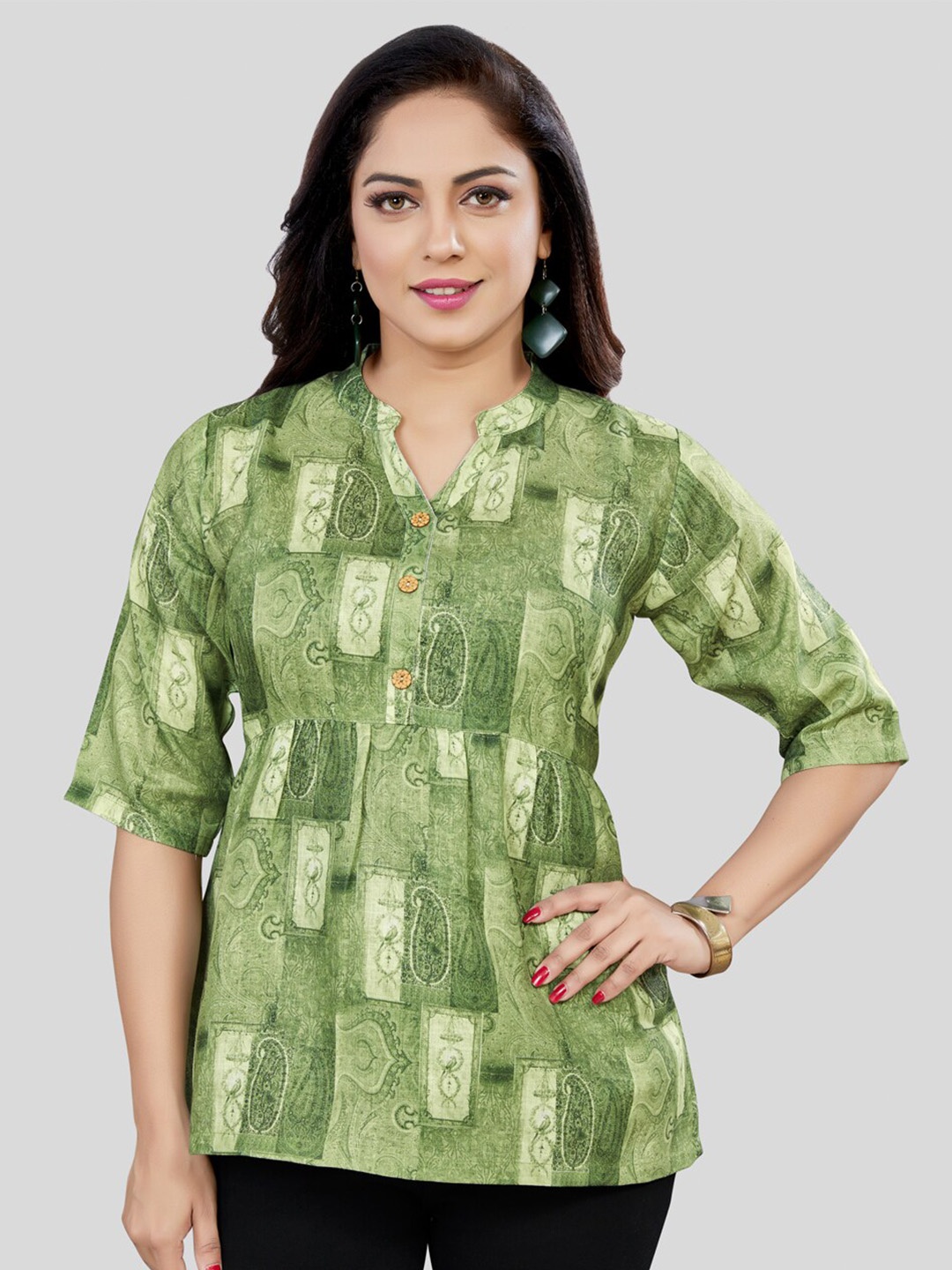 

Saree Swarg Ethnic Motifs Printed Straight Kurti, Green