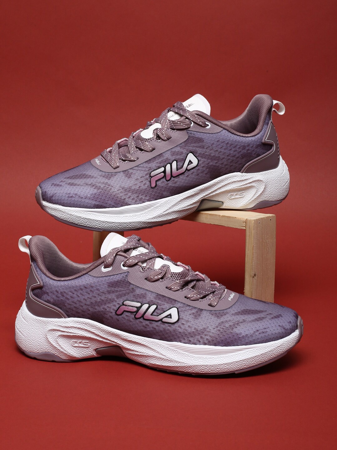 

FILA Women Mesh Running Shoes, Purple