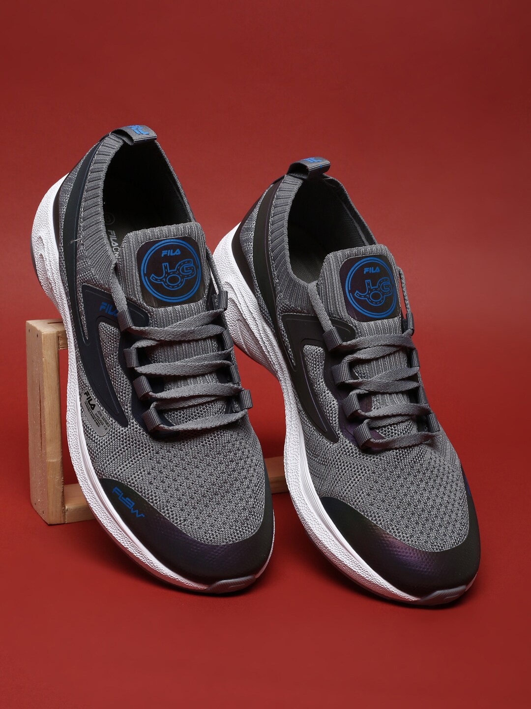 

FILA Men HYBRID JOGGER Lace-Up Mesh Running Shoes, Grey