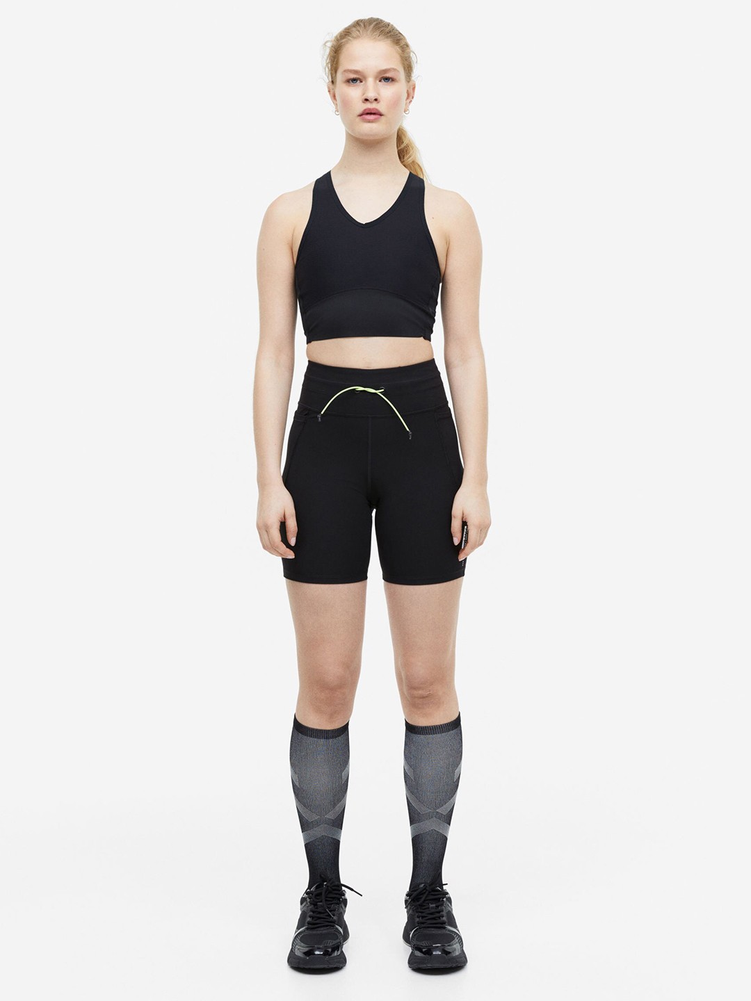 

H&M DryMove Light Support Sports Bra, Black