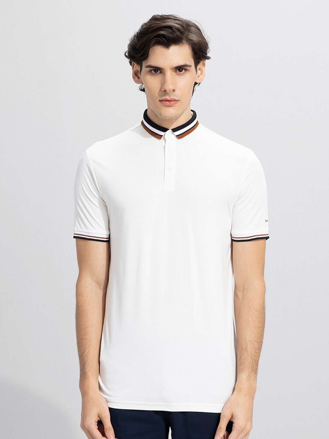 

Snitch White Polo Collar Slim Fit T-shirt