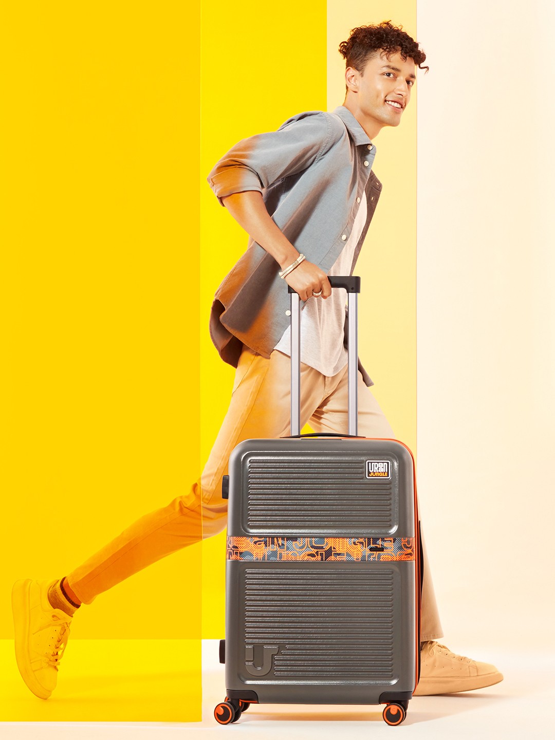 

Urban Jungle by Safari Textured Cabin Hard Luggage Trolley, Grey