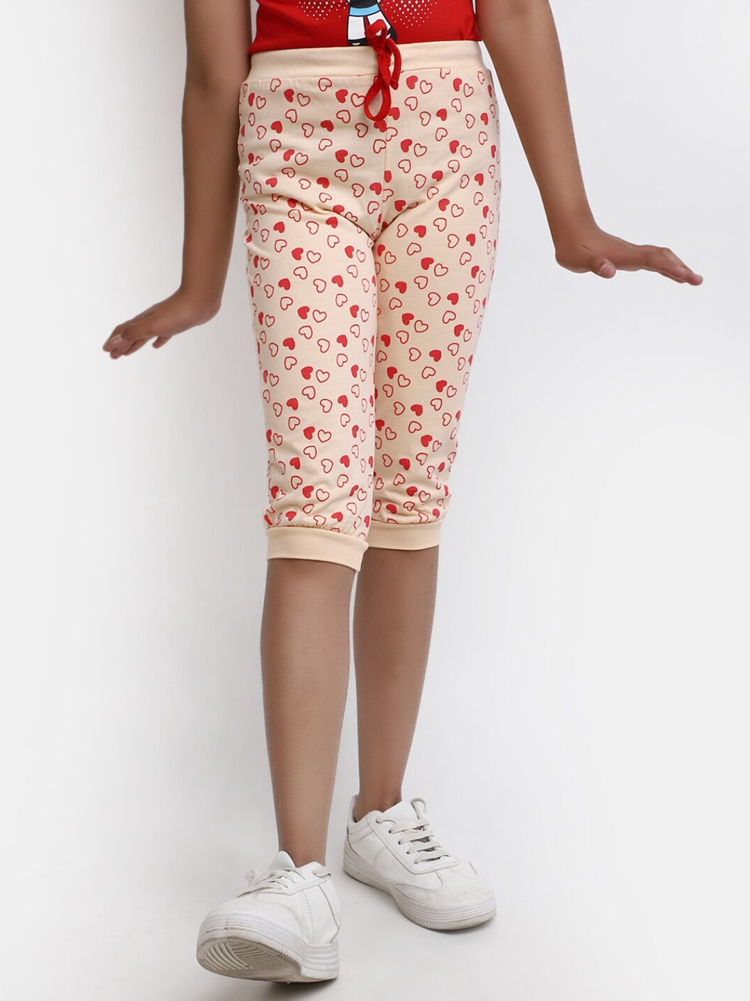 

V-Mart Girls Conversational Printed Cotton Capris, Peach