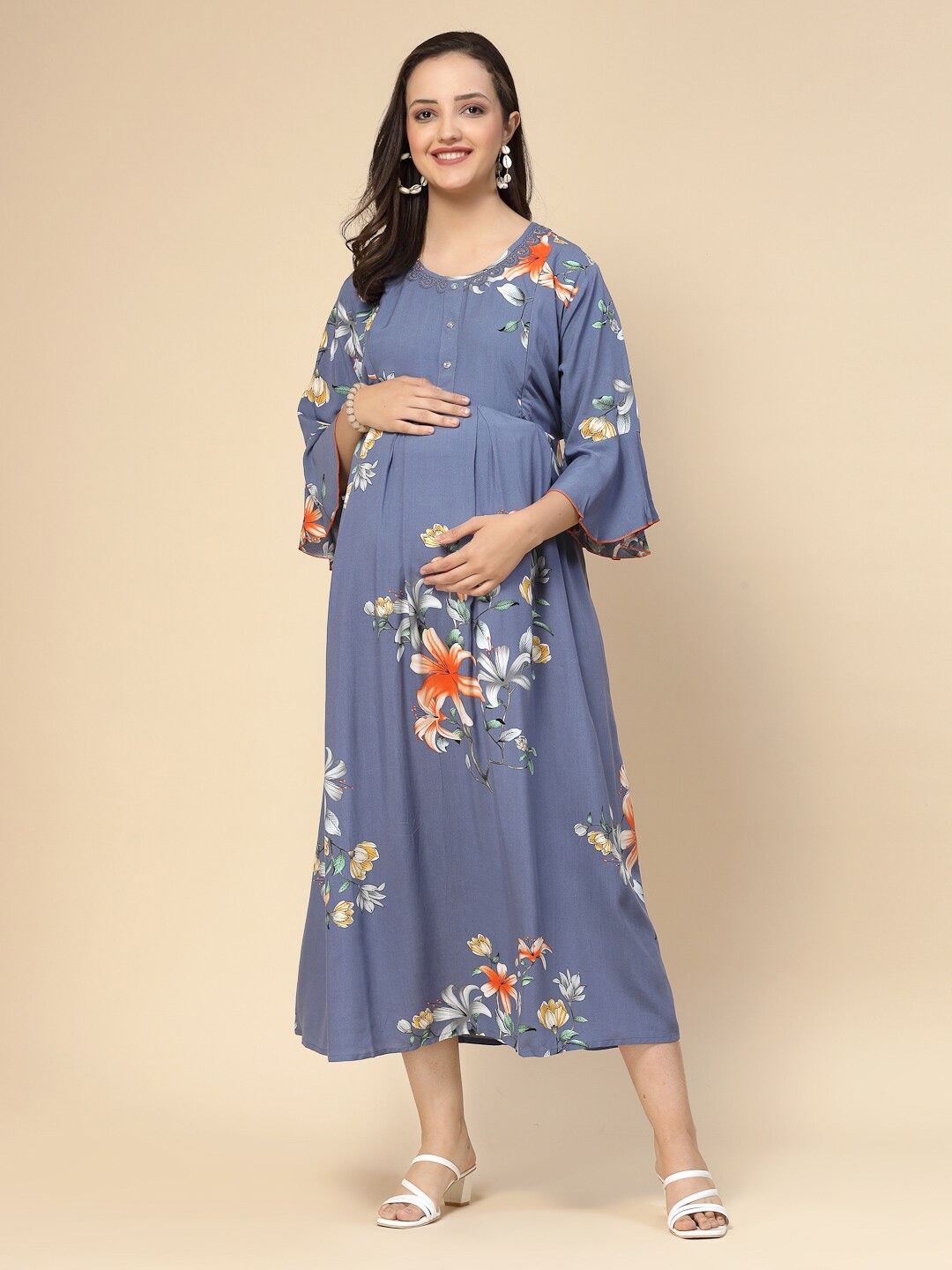 

Sweet Dreams Blue Floral Printed Maternity Nightdress