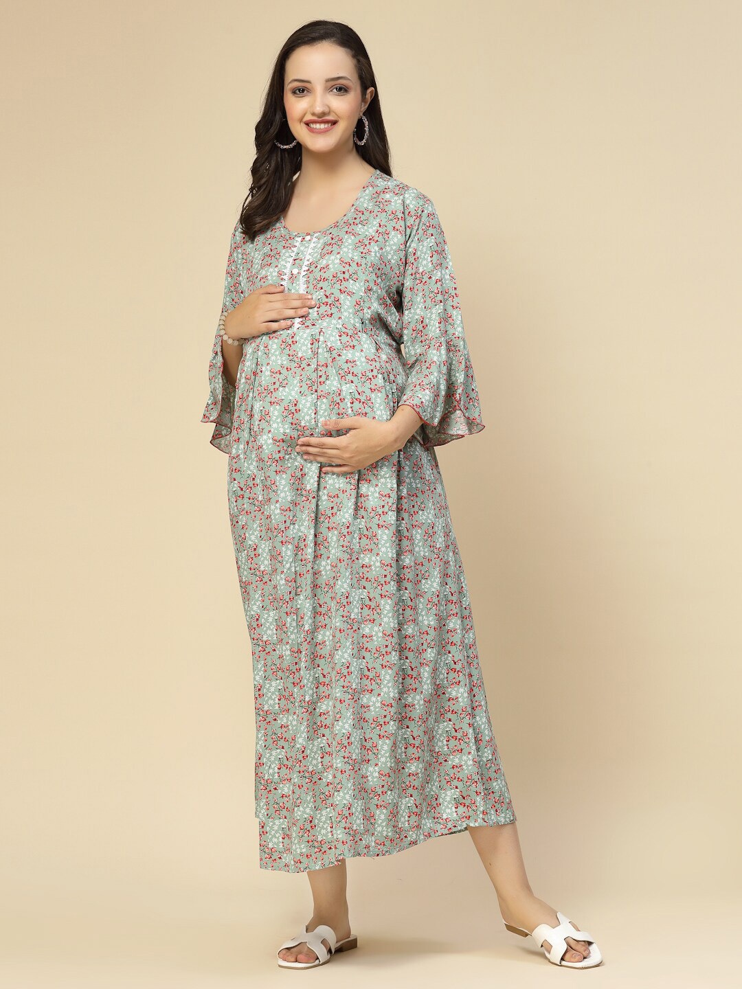 

Sweet Dreams Green Floral Printed Maternity Nightdress