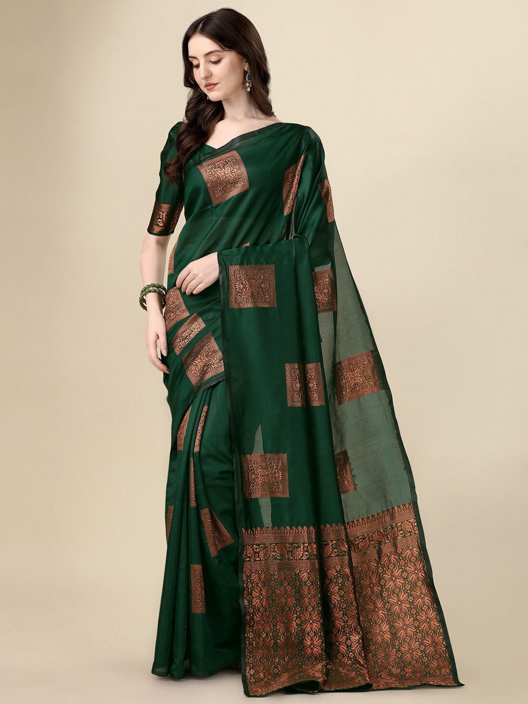 

Fashion Basket Ethnic Motifs Woven Design Zari Art Silk Saree, Green