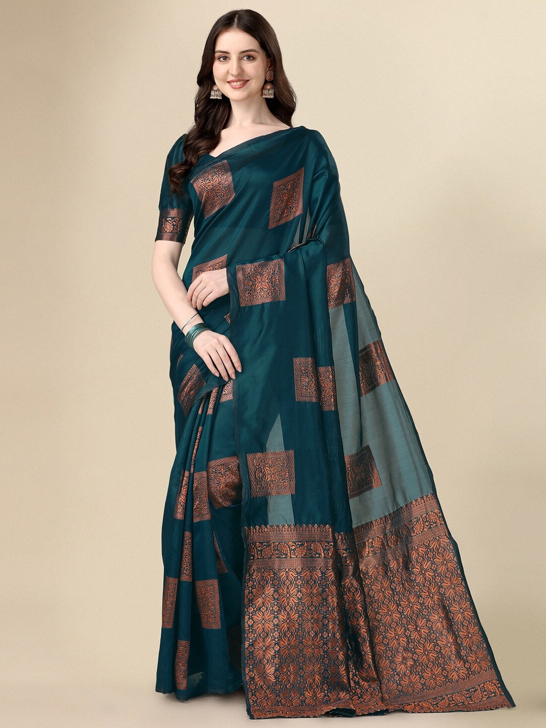 

Fashion Basket Ethnic Motifs Woven Design Zari Saree, Green