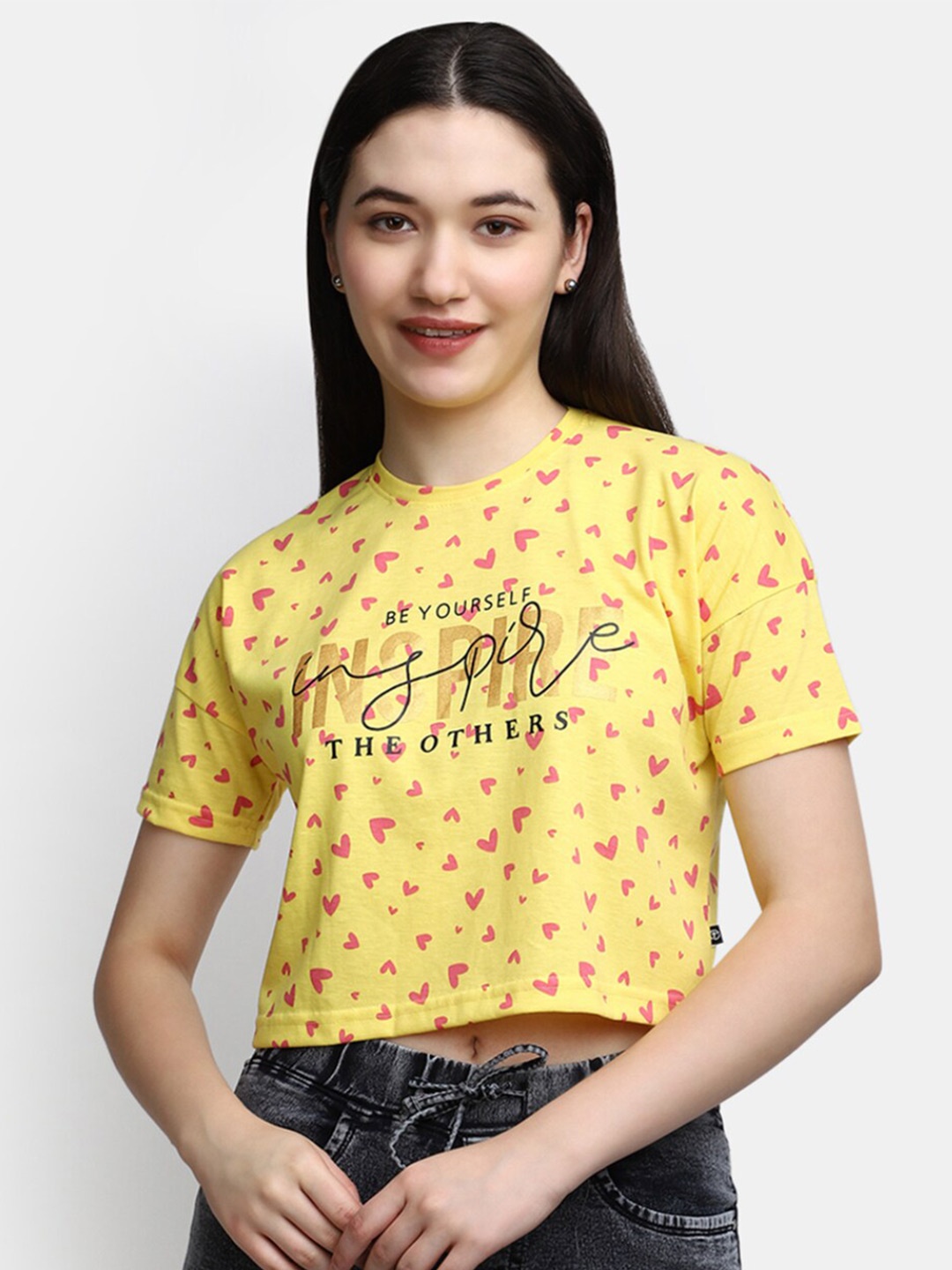 

V-Mart Conversational Printed Crop Cotton T-shirt, Yellow