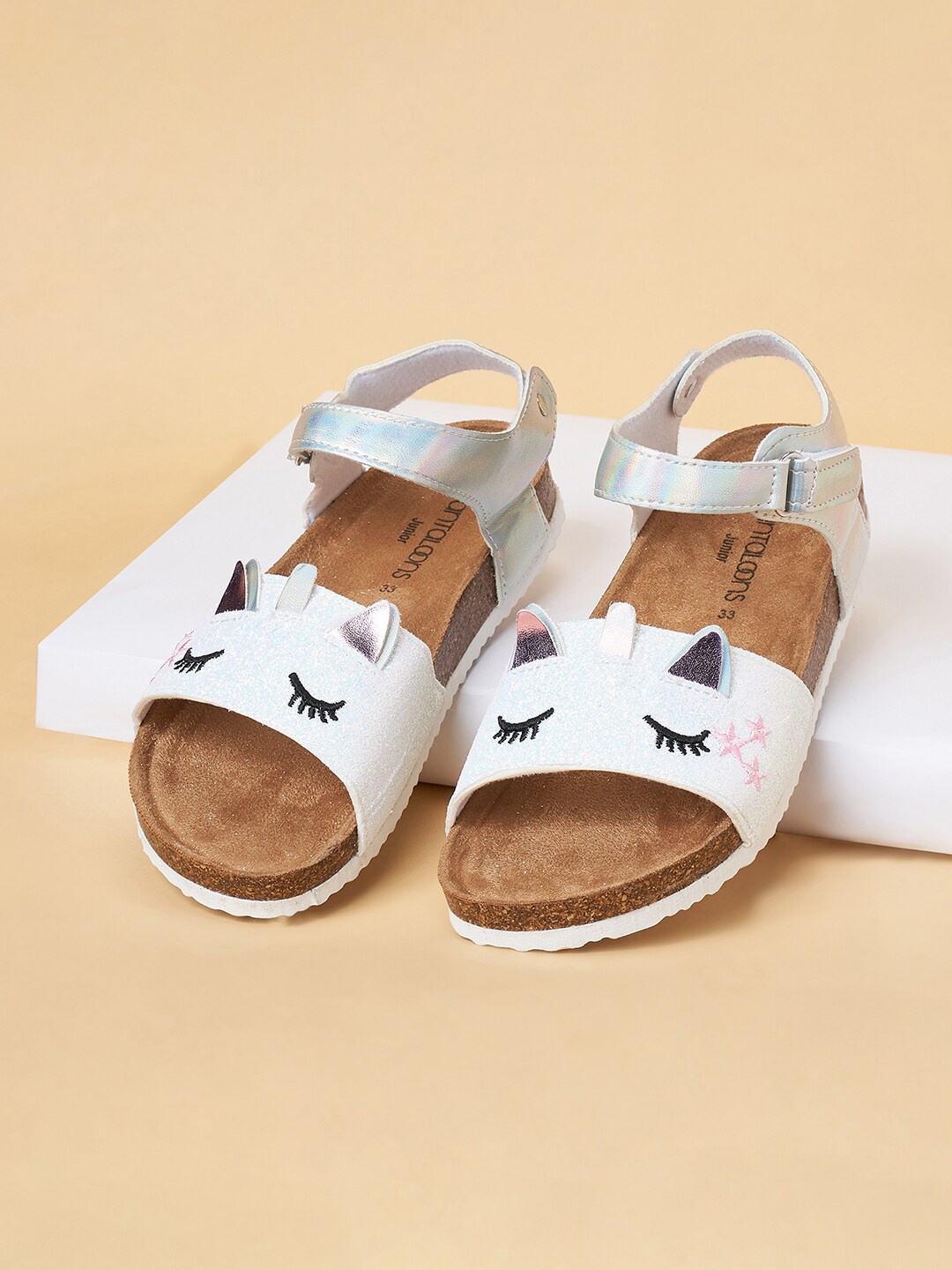 

Pantaloons Junior Girls Printed Open Toe Flats With Velcro Closure, White