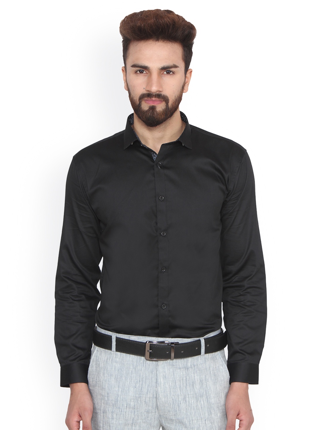 

Hangup Men Black Regular Fit Solid Formal Shirt