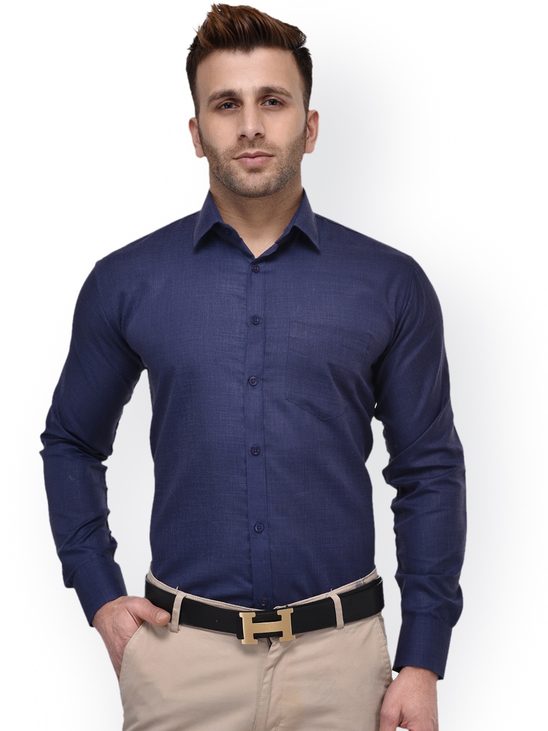 

Hangup Men Navy Solid Regular Fit Formal Shirt, Navy blue