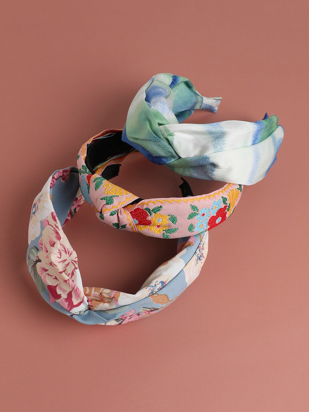 

SOHI Bohemian Rhapsody Set of 3 Floral Printed Hairband, White