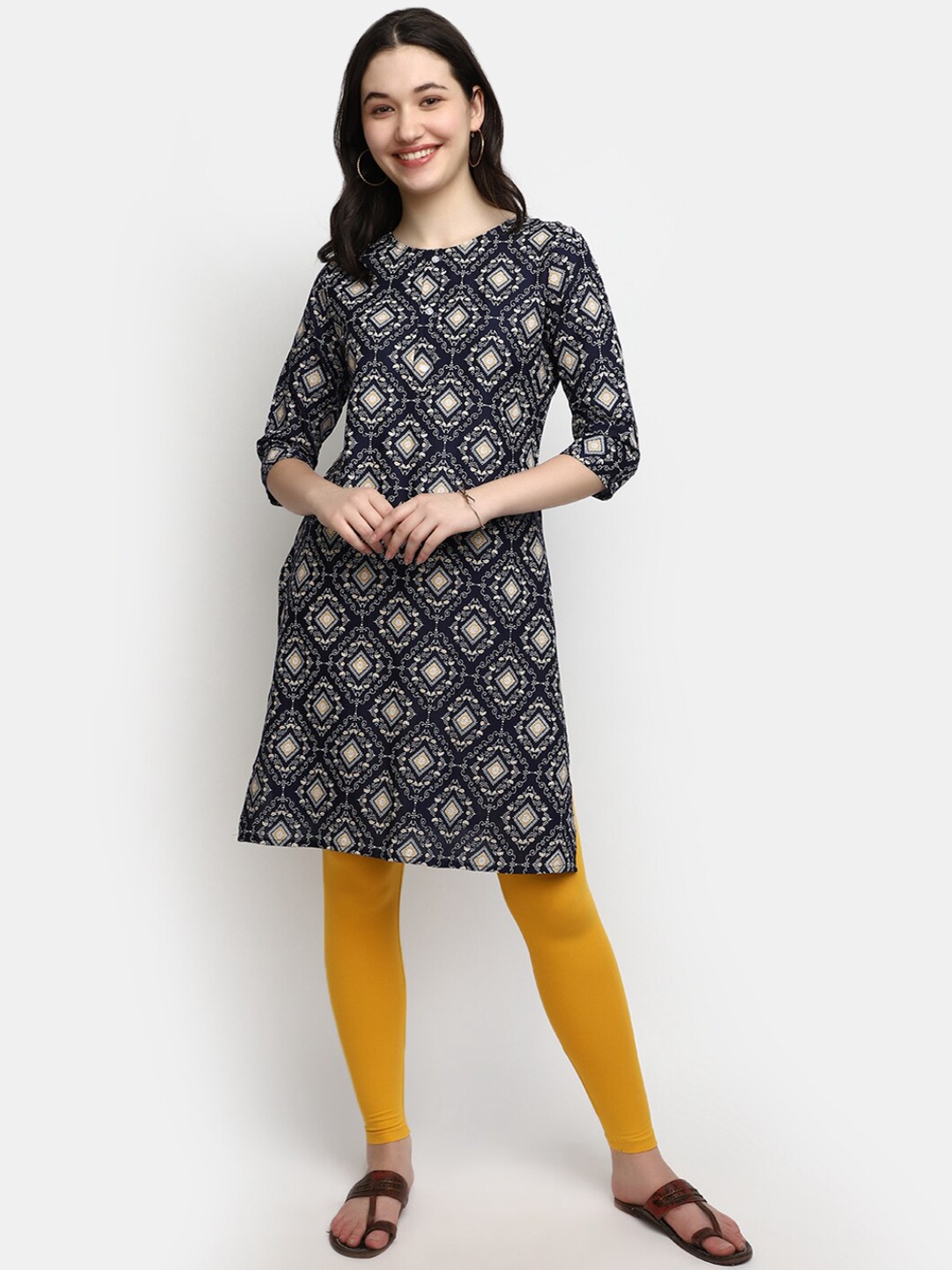 

V-Mart Ethnic Motifs Printed Round Neck Kurta, Navy blue