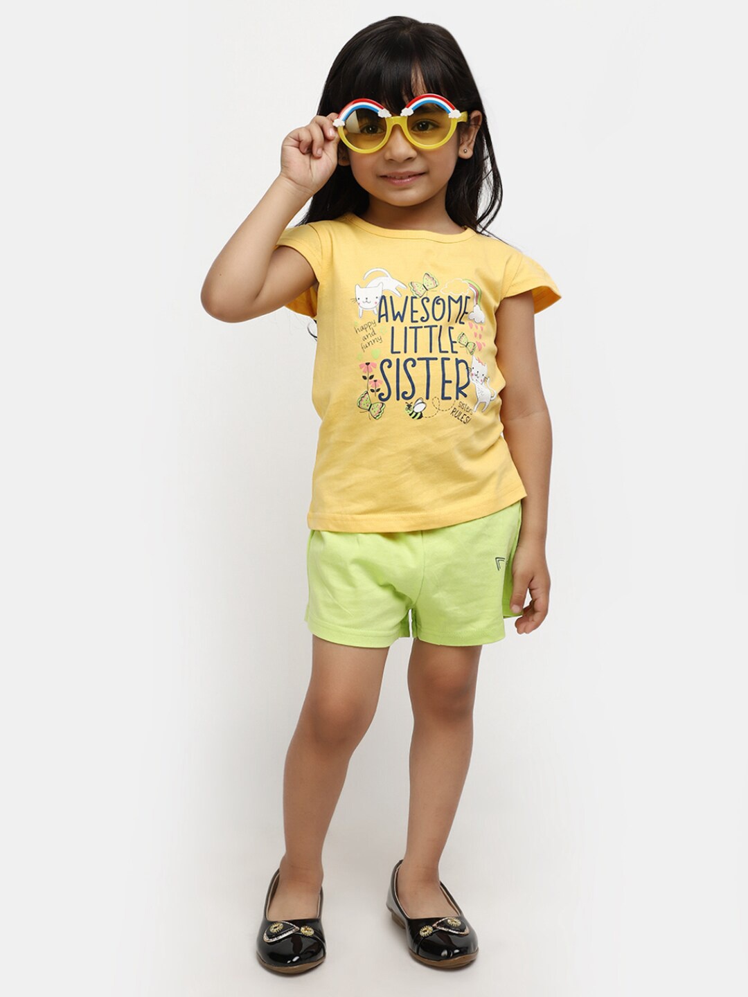 

V-Mart Girls Printed Pure Cotton T-shirt with Shorts, Yellow