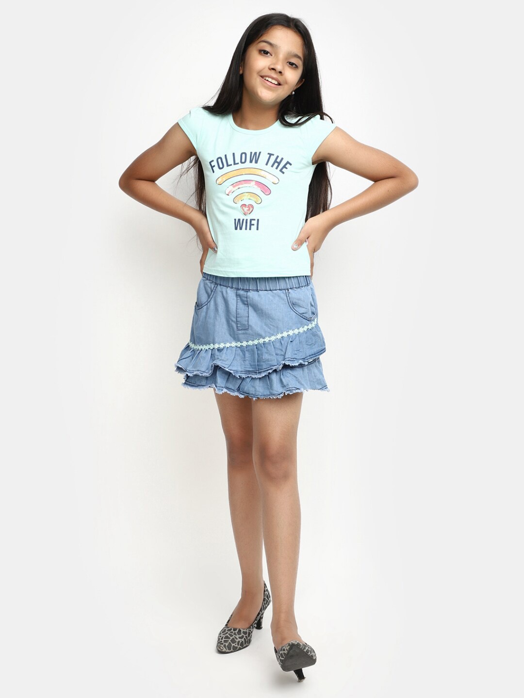 

V-Mart Girls Pure Cotton Printed T-shirt With Skirt, Green